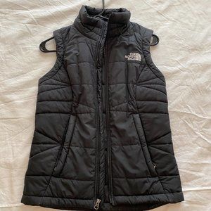 Black north face vest